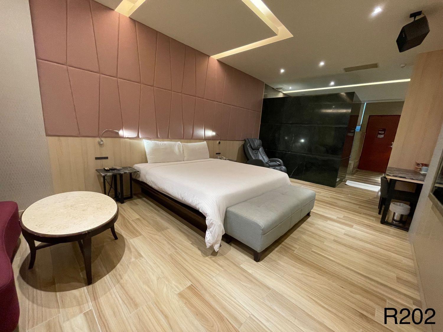 G.Shock Motel Jiuru ภายนอก รูปภาพ